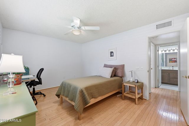 10102 W HIGHWOOD Lane, Sun City, AZ 85373