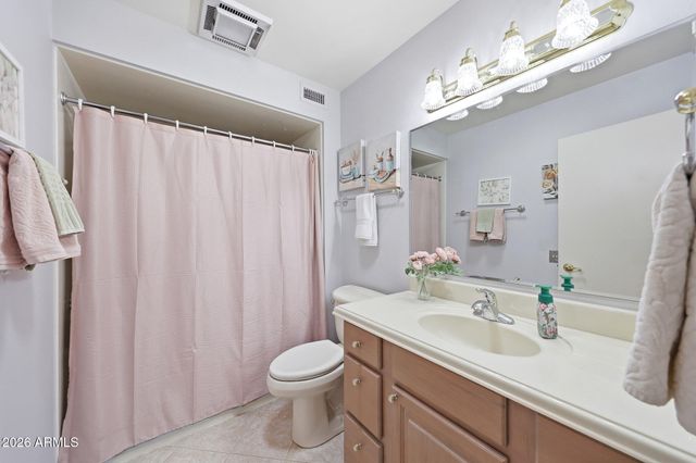10102 W HIGHWOOD Lane, Sun City, AZ 85373