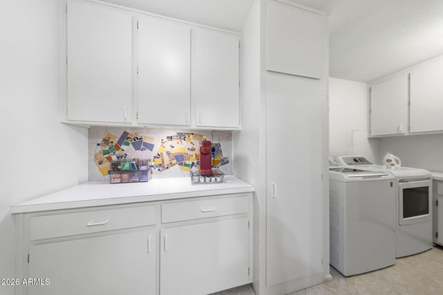 10102 W HIGHWOOD Lane, Sun City, AZ 85373