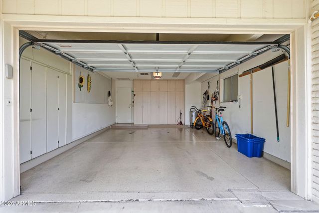 10102 W HIGHWOOD Lane, Sun City, AZ 85373