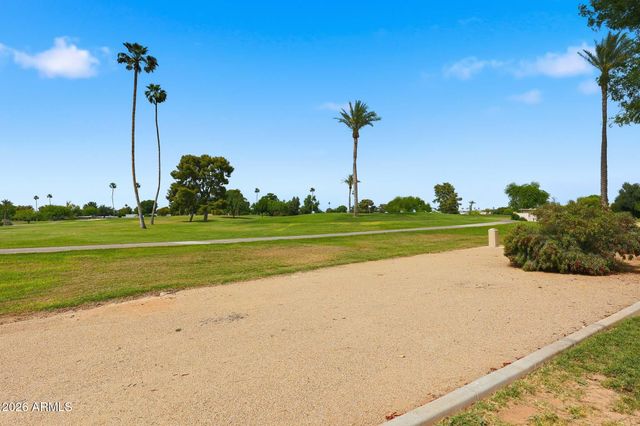 10102 W HIGHWOOD Lane, Sun City, AZ 85373