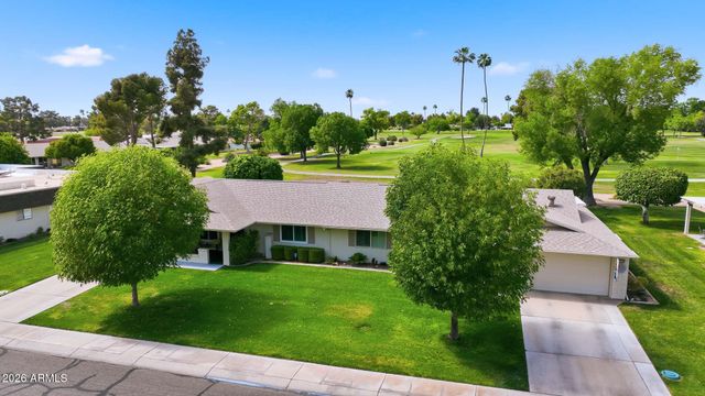 10102 W HIGHWOOD Lane, Sun City, AZ 85373