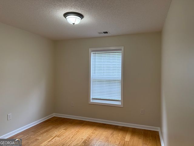 933 Gettysburg Way, Locust Grove, GA 30248