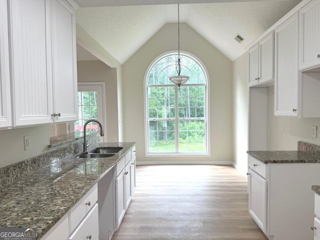 933 Gettysburg Way, Locust Grove, GA 30248