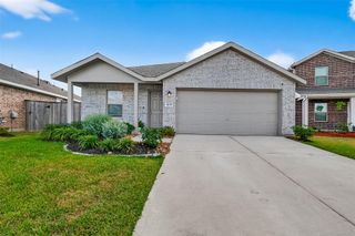 4206 Barrington Cove Lane, Baytown, TX 77521