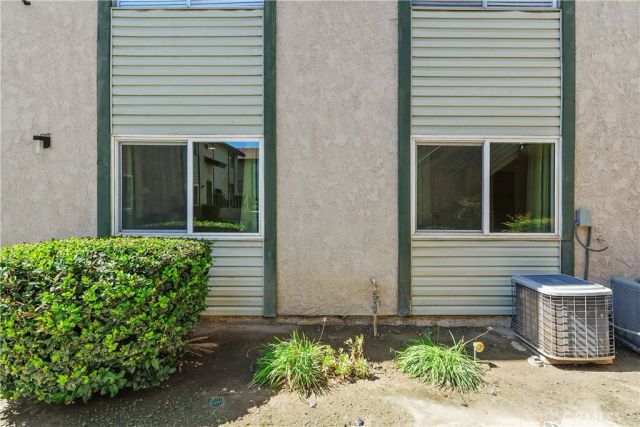 2255 Chauilla 67, Colton, CA 92324