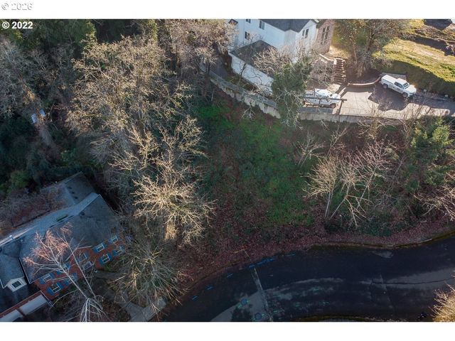 1686 Se MCBROD Ave, Milwaukie, OR 97222