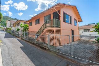 125 Milo Lane, Honolulu, HI 96813