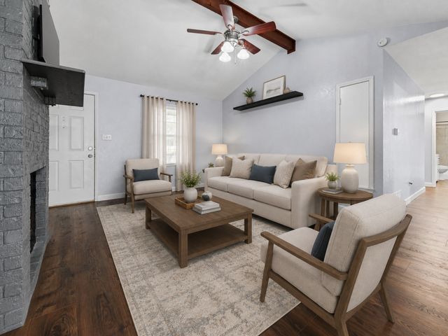 1702 Saddle Road, Granbury, TX 76049