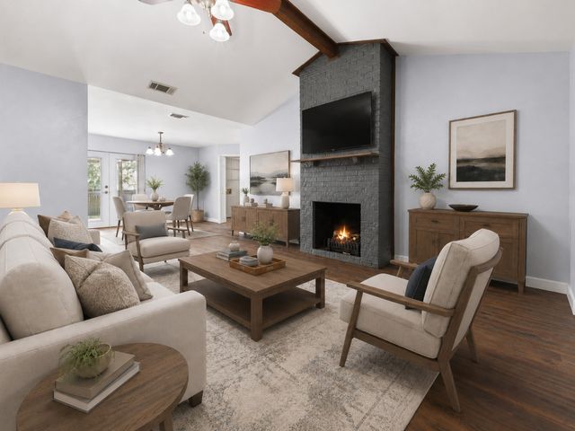 1702 Saddle Road, Granbury, TX 76049