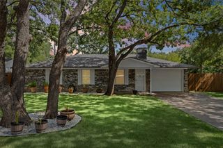 1702 Saddle Road, Granbury, TX 76049