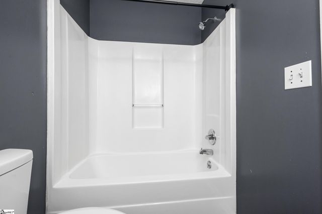 27 Ridge Road, Greenville, SC 29617