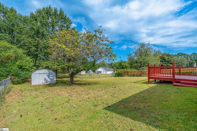 27 Ridge Road, Greenville, SC 29617