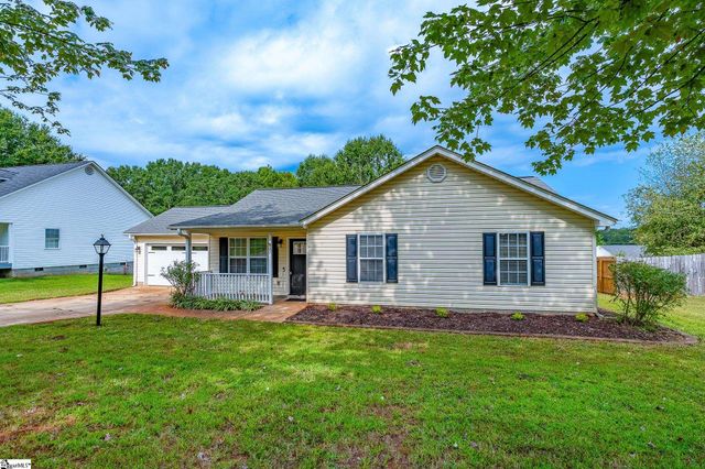 27 Ridge Road, Greenville, SC 29617