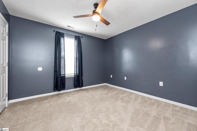 27 Ridge Road, Greenville, SC 29617