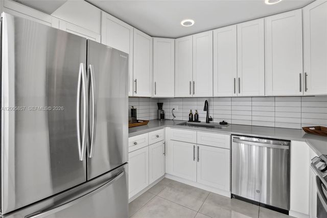 2360 Bayberry Dr 2360, Pembroke Pines, FL 33024