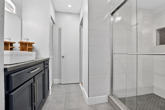 2360 Bayberry Dr 2360, Pembroke Pines, FL 33024