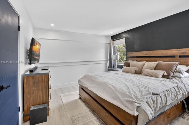 2360 Bayberry Dr 2360, Pembroke Pines, FL 33024