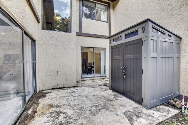 2360 Bayberry Dr 2360, Pembroke Pines, FL 33024