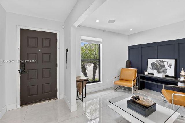 2360 Bayberry Dr 2360, Pembroke Pines, FL 33024