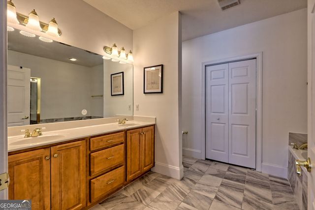 1688 Lakeview Drive 1D, Young Harris, GA 30582