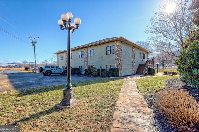 1688 Lakeview Drive 1D, Young Harris, GA 30582