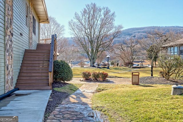 1688 Lakeview Drive 1D, Young Harris, GA 30582