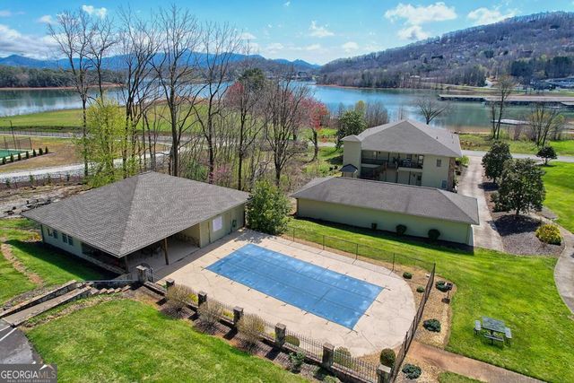 1688 Lakeview Drive 1D, Young Harris, GA 30582