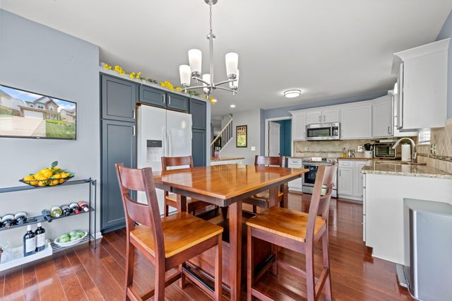 39020 Florence Avenue, Westland, MI 48185
