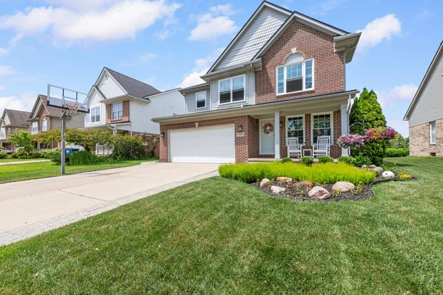 39020 Florence Avenue, Westland, MI 48185