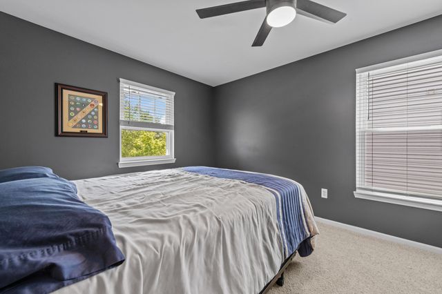 39020 Florence Avenue, Westland, MI 48185