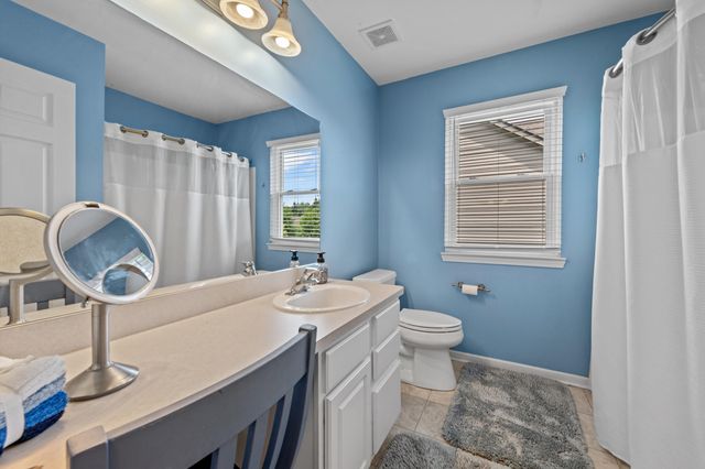 39020 Florence Avenue, Westland, MI 48185
