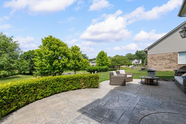 39020 Florence Avenue, Westland, MI 48185