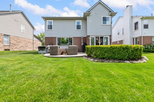 39020 Florence Avenue, Westland, MI 48185
