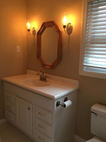 37 Chadwick Drive Drive, Charleston, SC 29407