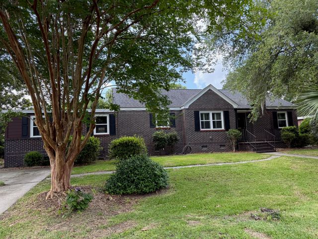 37 Chadwick Drive Drive, Charleston, SC 29407