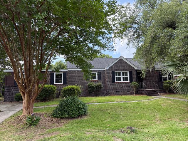 37 Chadwick Drive Drive, Charleston, SC 29407
