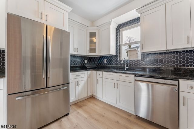 7 Pine St, Bloomfield Twp., NJ 07003