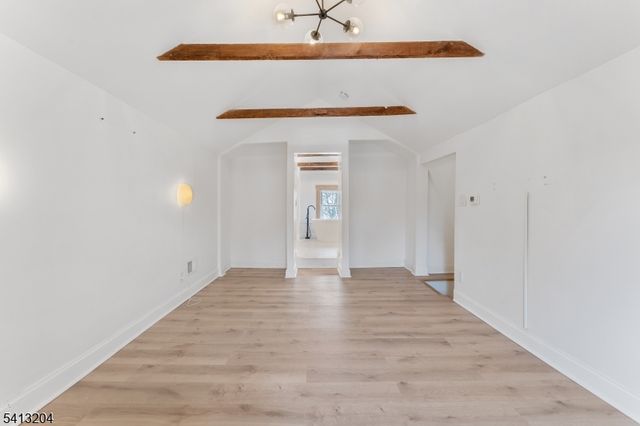 7 Pine St, Bloomfield Twp., NJ 07003