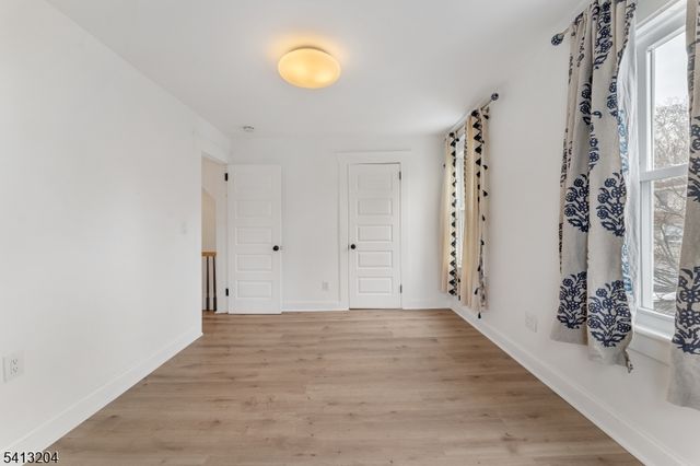 7 Pine St, Bloomfield Twp., NJ 07003