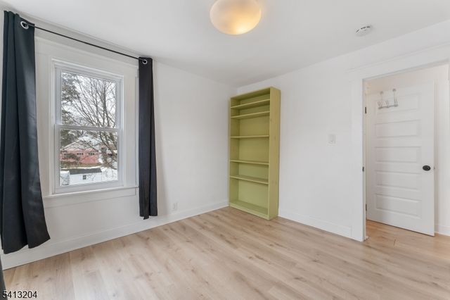 7 Pine St, Bloomfield Twp., NJ 07003