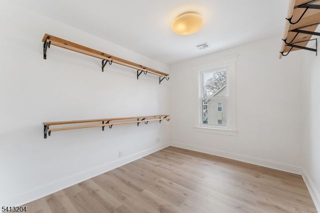 7 Pine St, Bloomfield Twp., NJ 07003