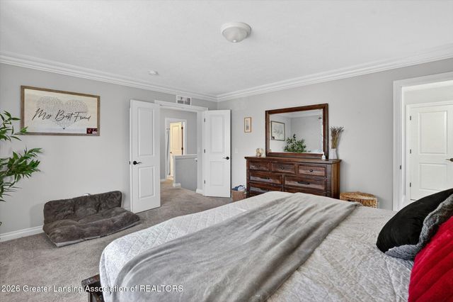 16777 Cedarbrook Drive, Haslett, MI 48840