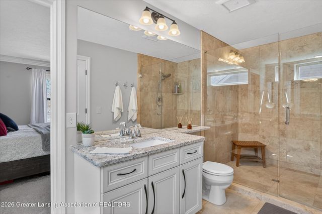 16777 Cedarbrook Drive, Haslett, MI 48840