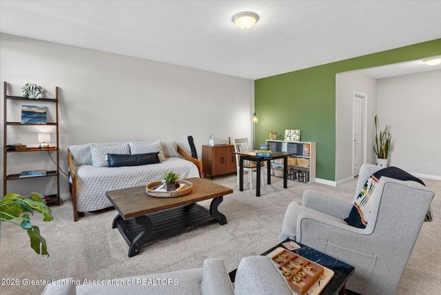 16777 Cedarbrook Drive, Haslett, MI 48840