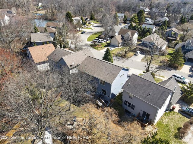 16777 Cedarbrook Drive, Haslett, MI 48840