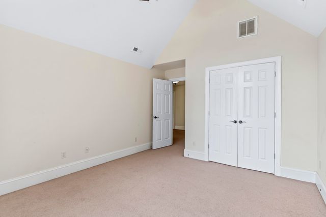 4039 E Melody Lane, Springfield, MO 65809