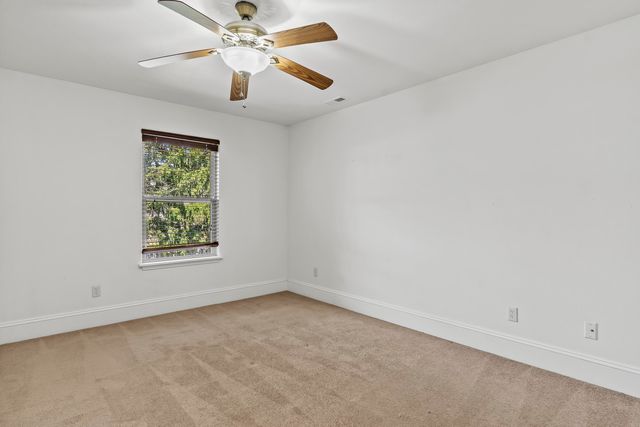 4039 E Melody Lane, Springfield, MO 65809