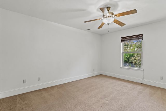 4039 E Melody Lane, Springfield, MO 65809