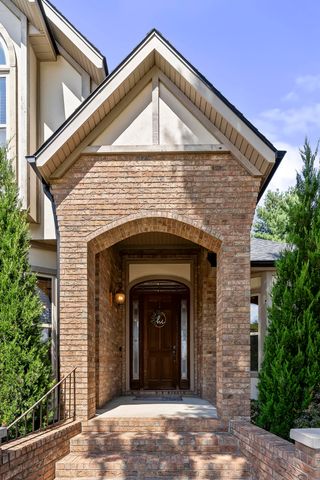 4039 E Melody Lane, Springfield, MO 65809